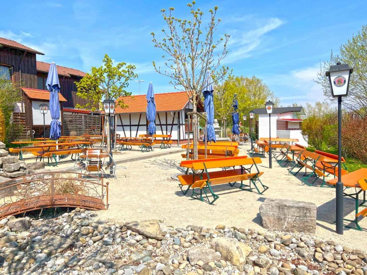 Hotel Und Restaurant Nehrener Hof Exterior photo